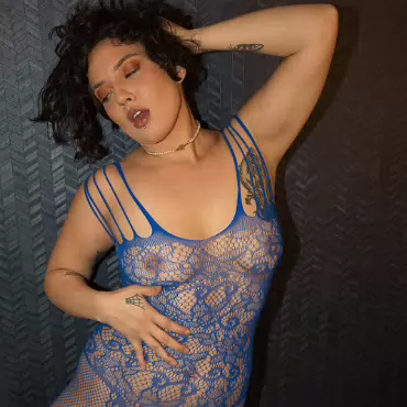 Bella Amelie_4-25-25-300 Working with different models up and down Colorado's Front Range.