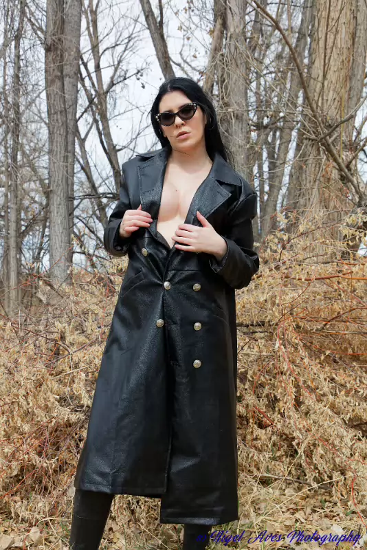 Lexi_Lulu-26-03-2025-048 Working with different models up and down Colorado's Front Range.