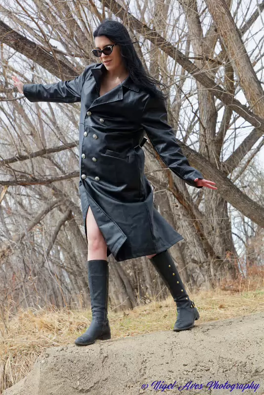 Lexi_Lulu-26-03-2025-103 Working with different models up and down Colorado's Front Range.