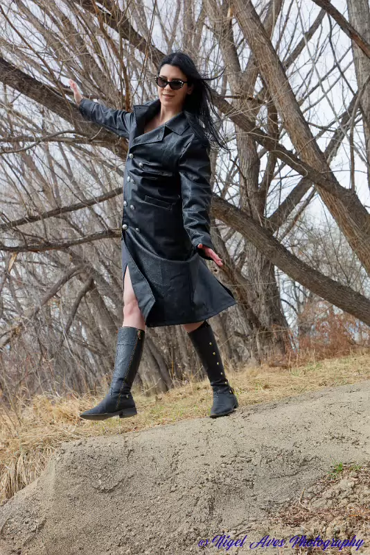 Lexi_Lulu-26-03-2025-105 Working with different models up and down Colorado's Front Range.