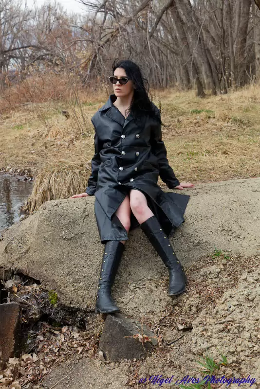 Lexi_Lulu-26-03-2025-107 Working with different models up and down Colorado's Front Range.