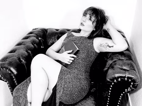 Lilith In Black and_White