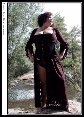 Michelle A shoot at Golden Ponds with Michelle