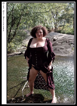 Michelle A shoot at Golden Ponds with Michelle