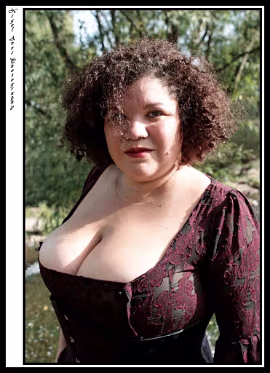 Michelle A shoot at Golden Ponds with Michelle