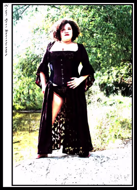 Michelle A shoot at Golden Ponds with Michelle