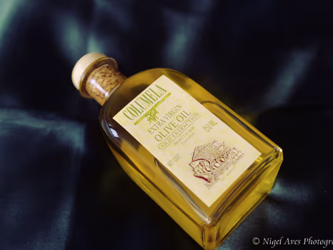 Sarah Cate - With Oil