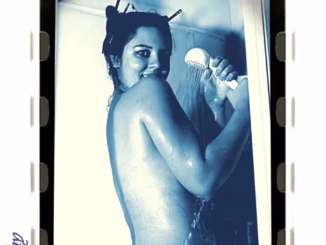 the dreamhouse-shower