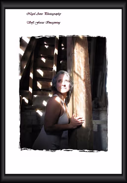 The Feed and Grain Alhora and myself managed to get this shoot when the place was perfect. very dangerous, but perfect.