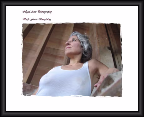 The Feed and Grain Alhora and myself managed to get this shoot when the place was perfect. very dangerous, but perfect.