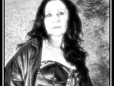 unchained black-and-white