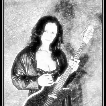 Unchained 024