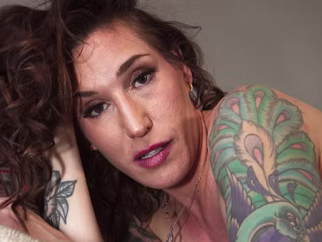 Alethea Galvin Wonderful shoot with the erotically charged Alethea Galvin. This series should not be missed.